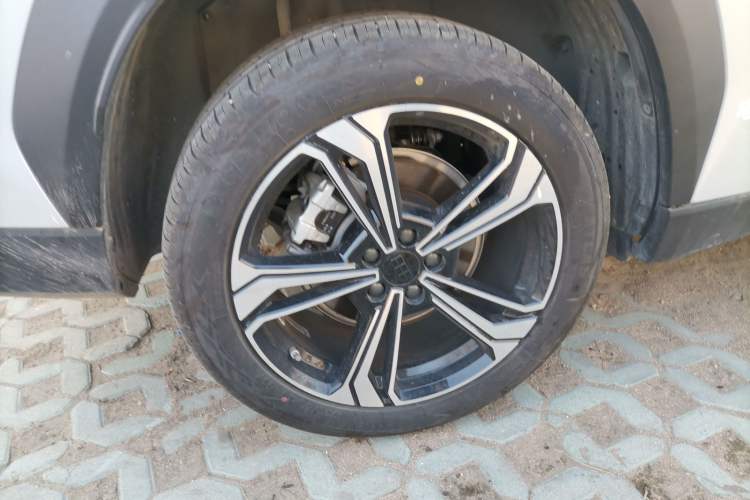 Used  L7 2025 EM-i 115km Exploration+ Edition