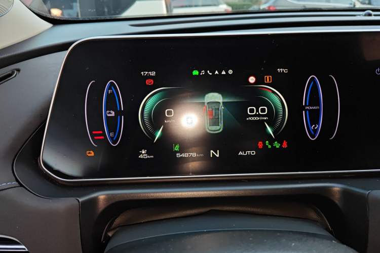 Used ORA Good Cat 2021 400km Standard Range Athena Edition Lithium Iron Phosphate
