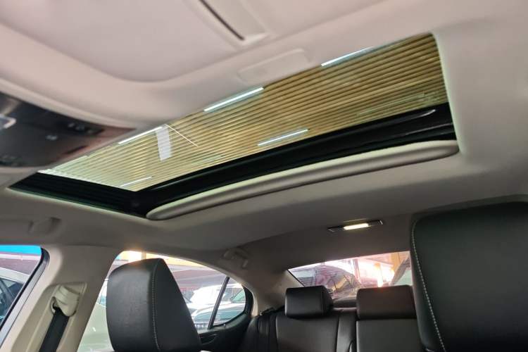 Used Lexus ES 2018 200 Excellence Edition China V Standard
