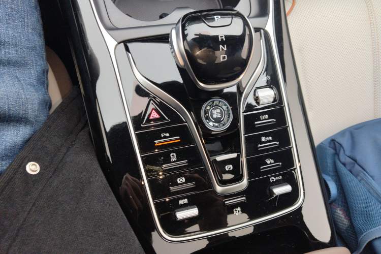 Used BYD Qin PLUS 2024 Honor Edition EV 420KM Beyond Model