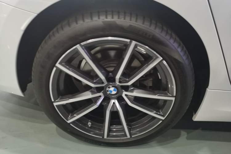 Used BMW 3 Series 2024 325Li M Sport Package
