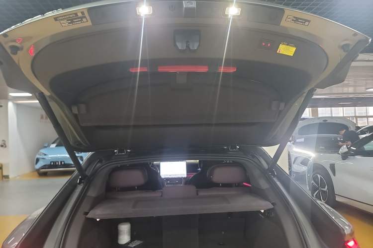 Used Denza Z9GT 2024 1100 Four-Wheel Drive Ultra Version
