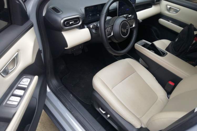 Used Wuling Bingo PLUS 2024 510 km Range 5-Seater Version