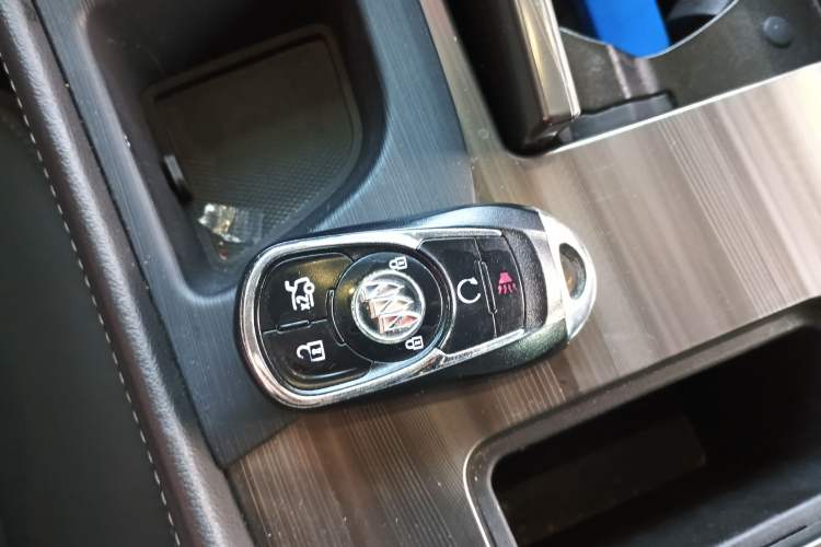 Used Buick LaCrosse 2022 652T Luxury Version
