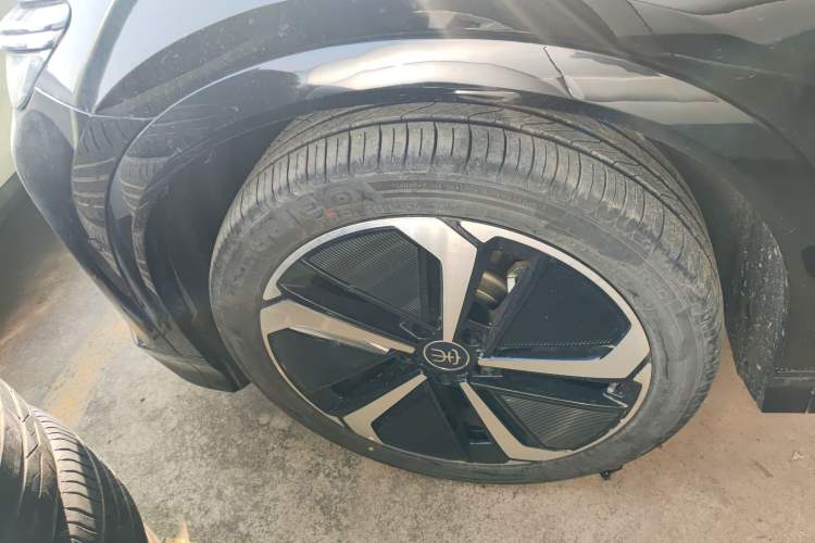 Used BYD Song L EV 2025 Intelligent Driving Version 662 km LiDAR Excellence Edition