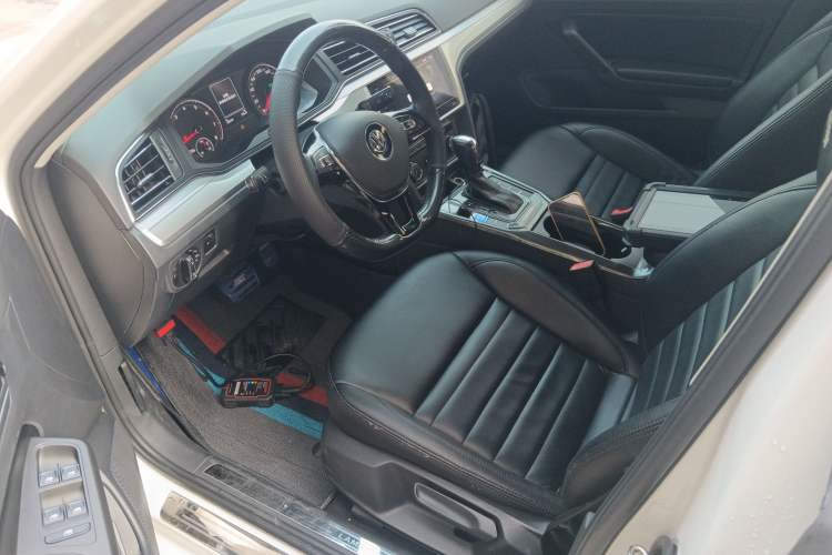 Used Volkswagen Lamando 2021 230TSI DSG Fashion Edition
