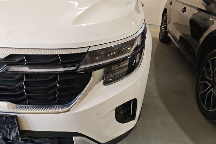 Used Kia Seltos 2023 1.5L CVT Luxury Edition
