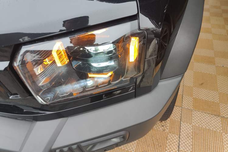 Used JETOUR Traveler 2023 2.0T All-Wheel-Drive CrossPRO
