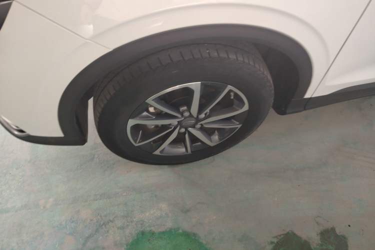 Used Geely Auto Coolray 2020 Facelift 240T DCT Hunter
