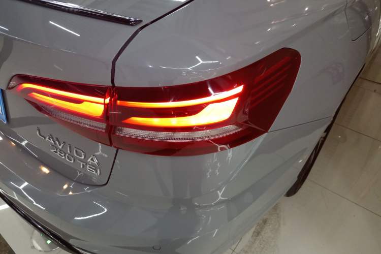 Used Volkswagen Lavida 2023 280TSI DSG Starry Sky Deluxe Edition
