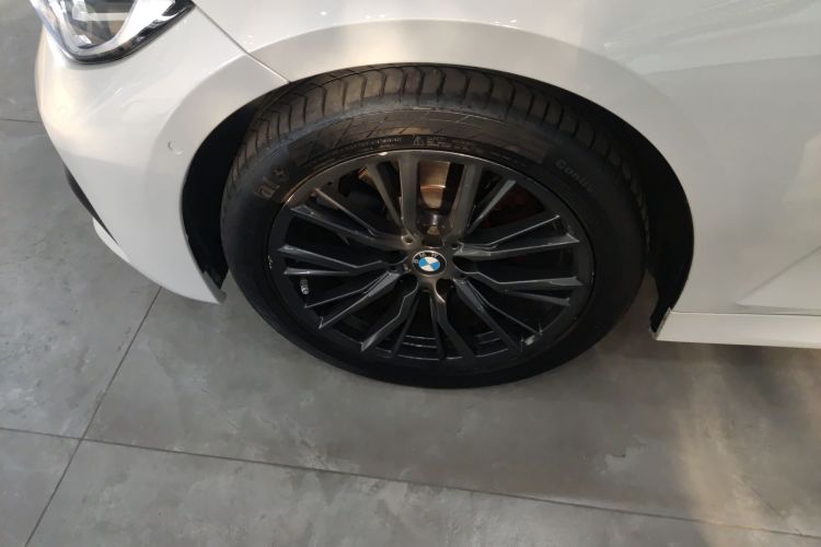 TDK.VehicleDetails.img