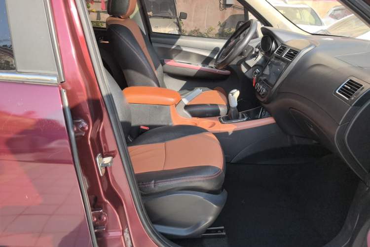 Used FORTHING Joyear X5 2015 1.6L Manual Luxury Model
