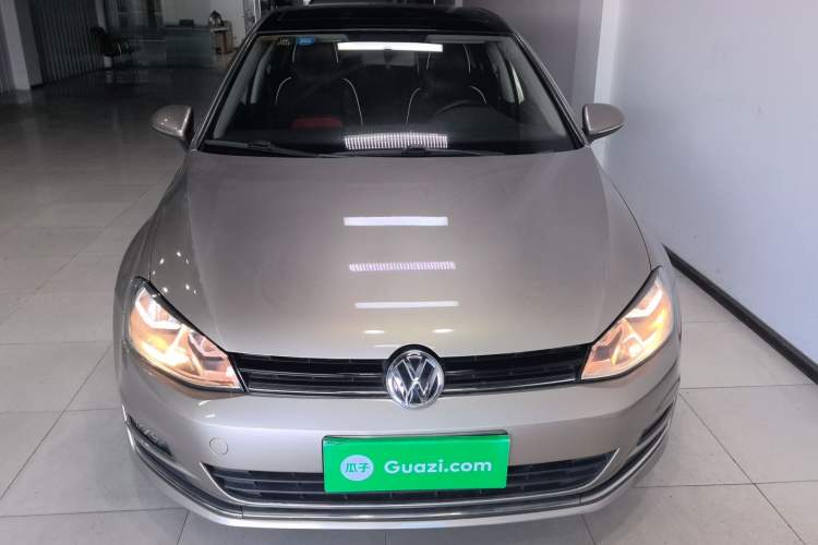 Used Volkswagen Golf 2015 1.6L Automatic Comfort Model
