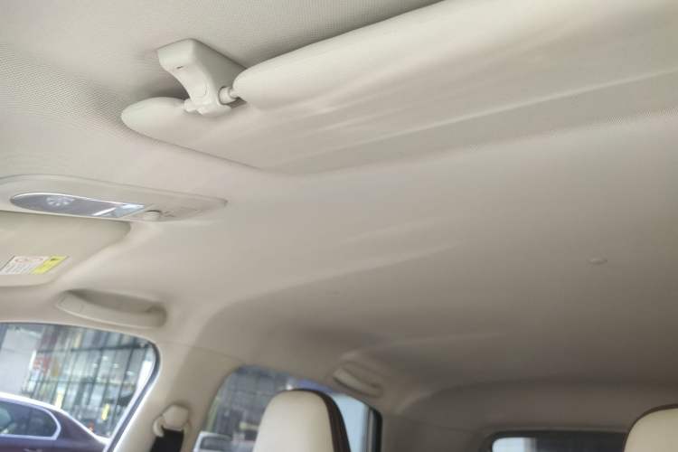 Used Wuling Bingo 2025 333 km Lingxi Connected Version
