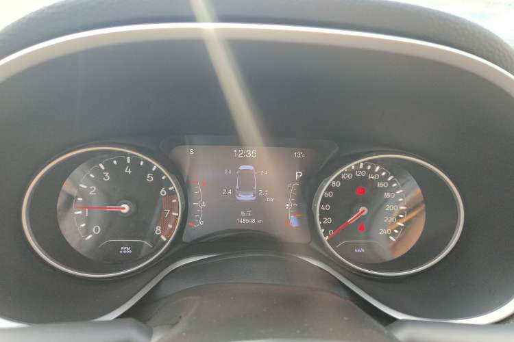 Used  Compass 2017 200T Automatic Family Edition