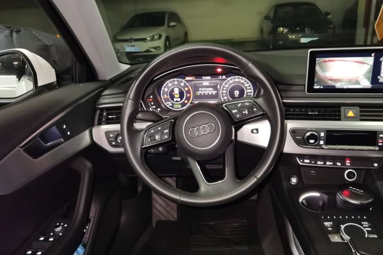 Used Audi A4L 2019 40 TFSI Fashion Edition China VI Emission Standard
