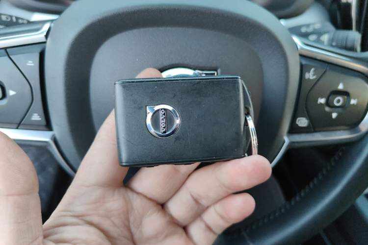 Used Volvo XC60 2021 T5 4x4 Smart Luxury Edition
