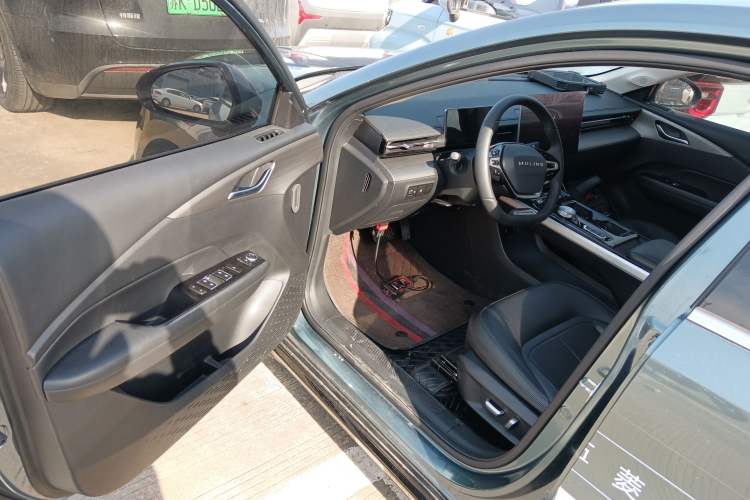 Used Wuling Xingguang 2023 150 Advanced Edition