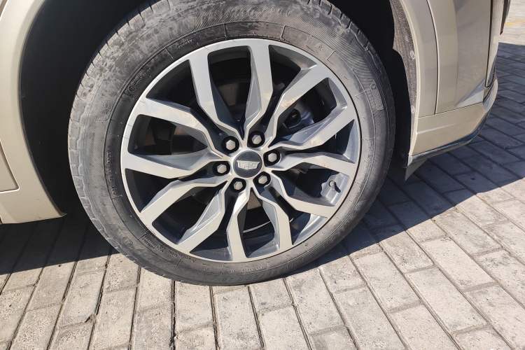 Used Cadillac XT6 2021 Revised Version 2.0T 6-Seater Four-Wheel Drive Premium Edition
