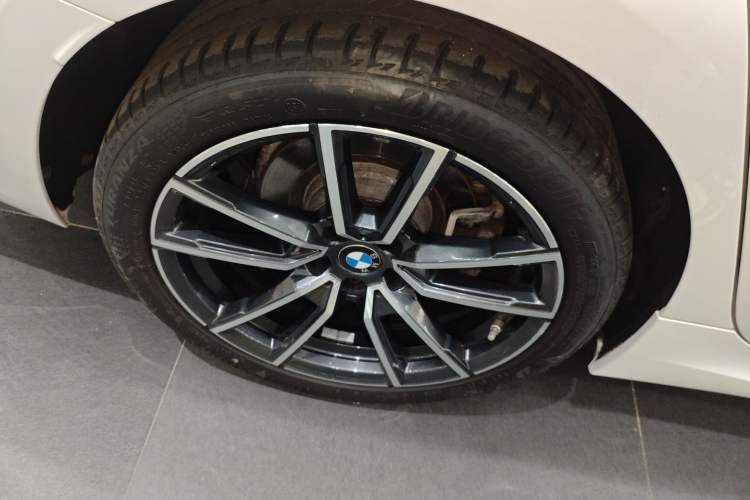 Used BMW 3 Series 2024 325Li M Sport Package
