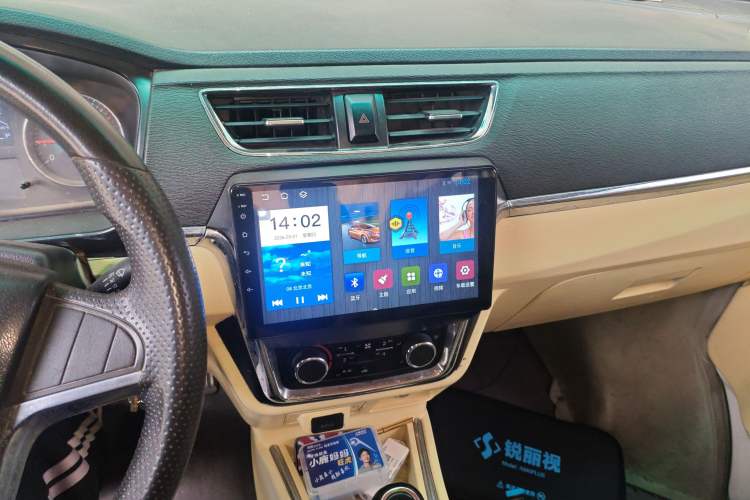 Used Jinbei New Hiace X30L 2016 1.5L Wealth Edition DLCG14