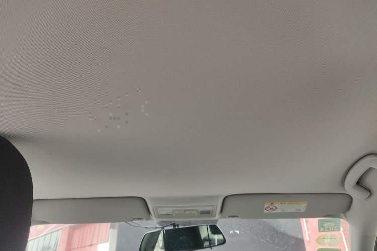 Used Volkswagen Bora 2016 1.6L Automatic Fashion Model
