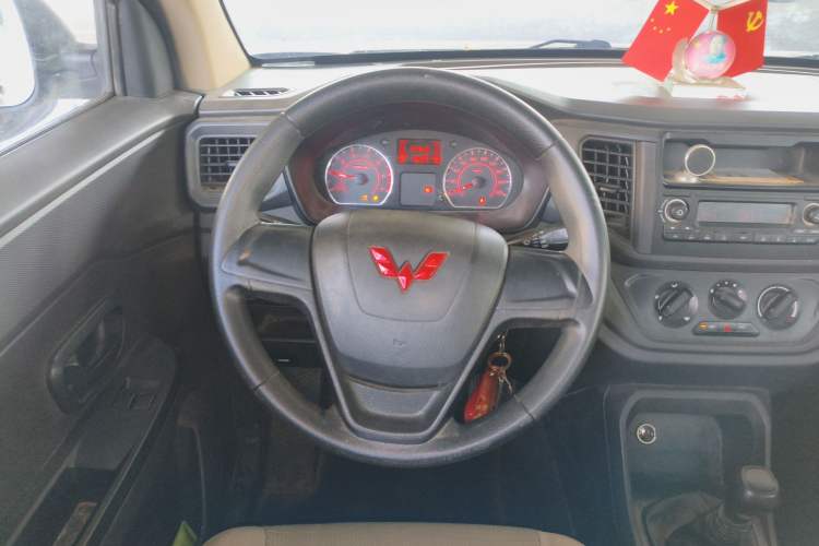 Used Wuling Hongguang V 2021 1.5L Jingqu Version LAR