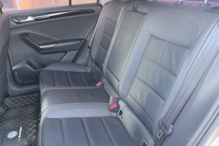 Used Volkswagen T-ROC 2020 280TSI DSG Two-Wheel Drive Comfort Version
