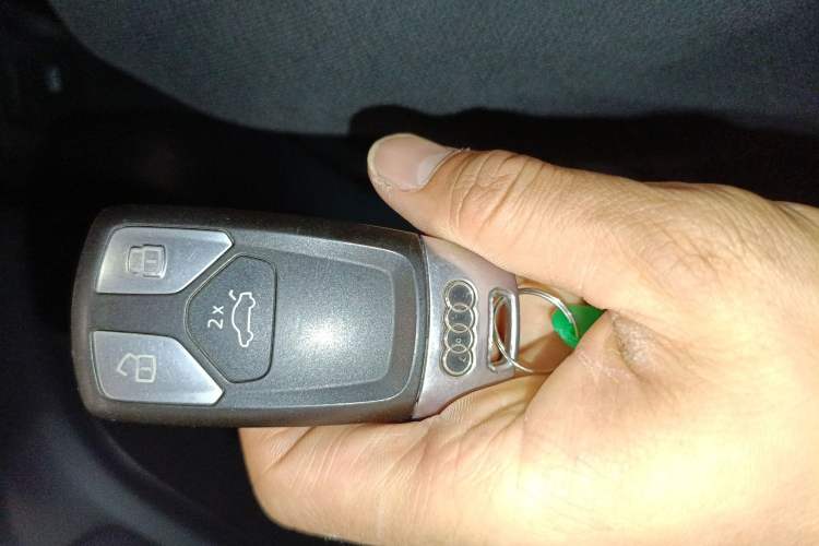 Used Audi A4 (Import) 2020 Avant Avant-garde 40 TFSI Fashionable and Dynamic Model