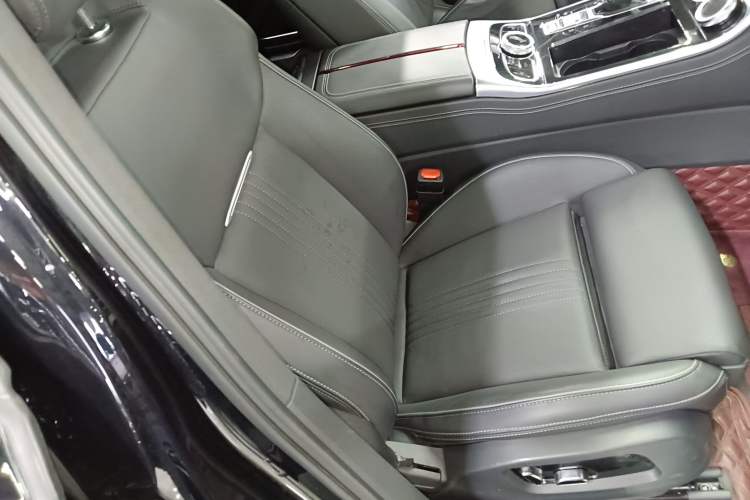 Used Hongqi H9 2020 2.0T Smart Connect Flagship Edition
