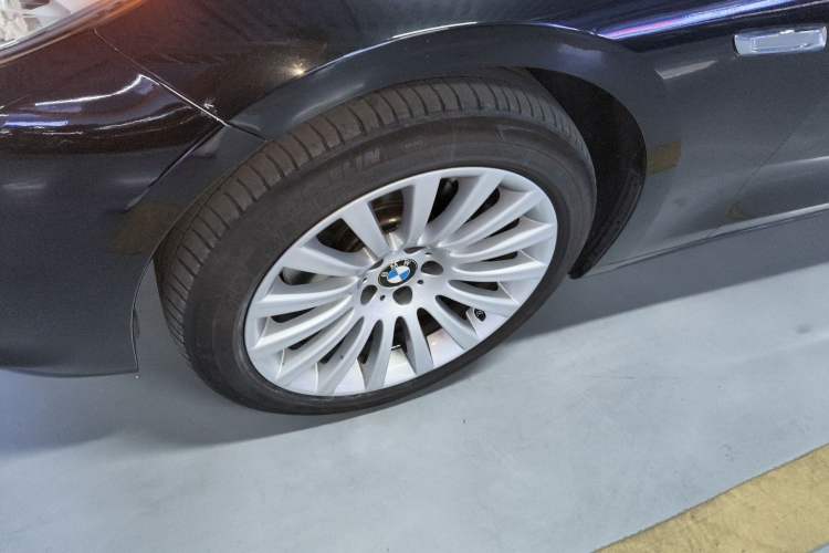 Used BMW 5 Series GT 2015 535i Leading Model