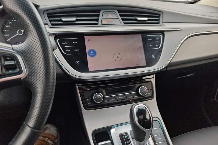 Used Geely Auto Emgrand GL 2018 1.4T DCT Elite Smart Connectivity Version
