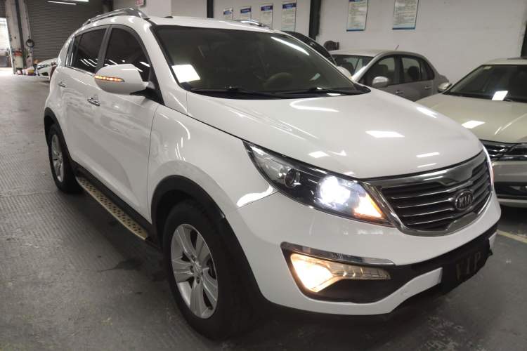 Used Kia Sportage R 2014 2.0L Automatic Two-Wheel Drive GLS Trim
