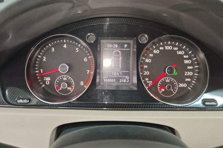 Used Volkswagen Magotan 2015 Facelift 1.8TSI Luxury Model
