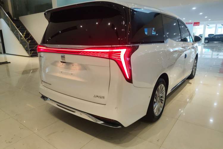 Used Buick Century 2023 2.0T Six-Seater Yinshi Edition
