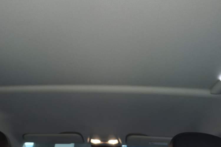 Used Hongqi E-QM5 2022 431 km Charge & Enjoy Edition
