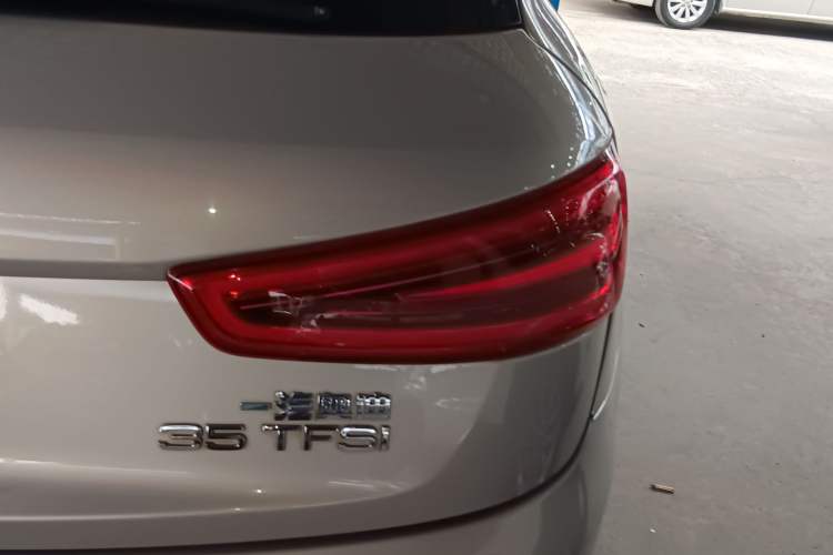 Used Audi Q3 2016 35 TFSI Collection Edition Comfort Model
