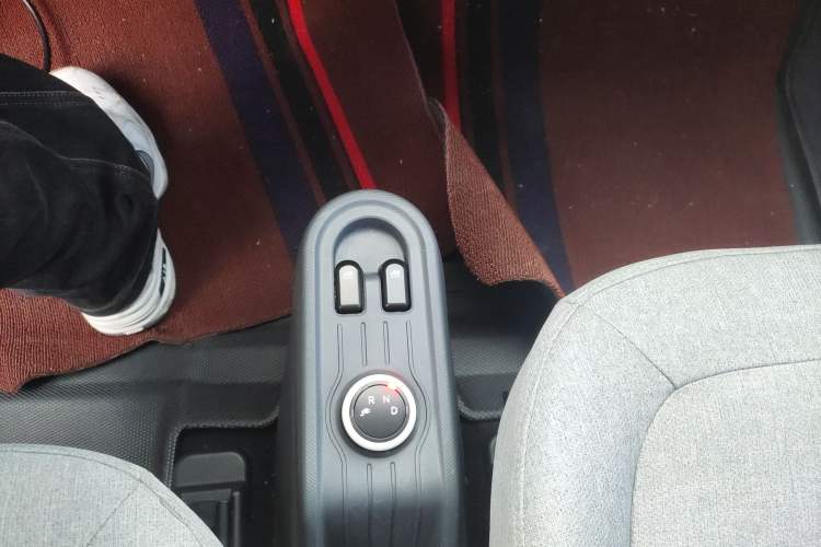 Used Wuling Hongguang MINIEV 2021 Macaron Premium Model – Lithium Iron Phosphate
