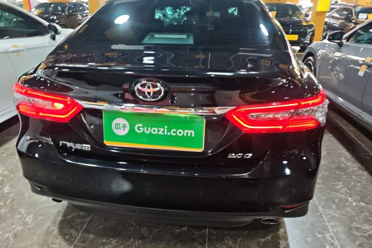 Used Toyota Camry 2021 2.0G Luxury Edition