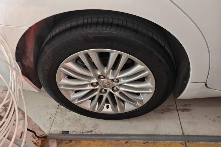 Used Lexus ES 2015 200 Elite Edition