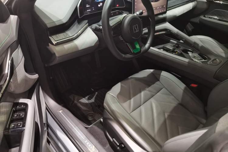 Used Zeekr 001 2022 Long-Range Dual-Motor WE Edition