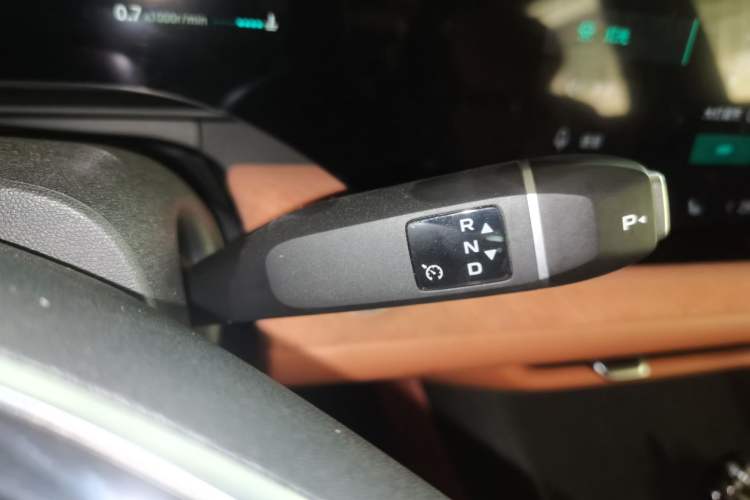 Used Changan CS75 PLUS 2025 4th Generation UItra 2.0T New Blue Whale Smart Intelligent Powertrain Version
