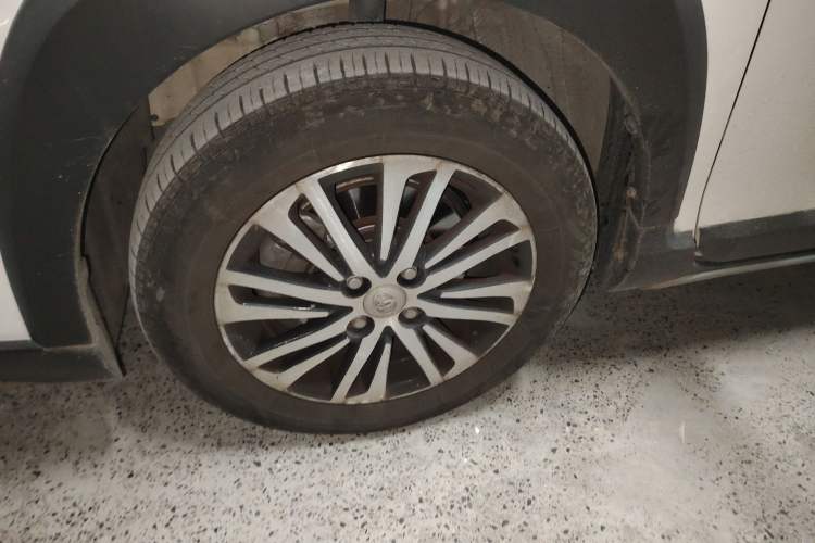 Used Toyota YARiS L 2021 X-Trail 1.5L CVT Leading Edition
