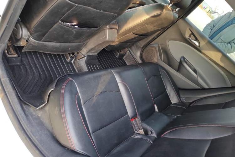 Used Chevrolet Cruze 2018 320 Automatic Pioneer Sunroof Edition