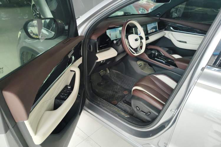 Used Geely Auto Monjaro L 2021 2.0TD DCT EVO Two-Wheel Drive Smart Luxury Version
