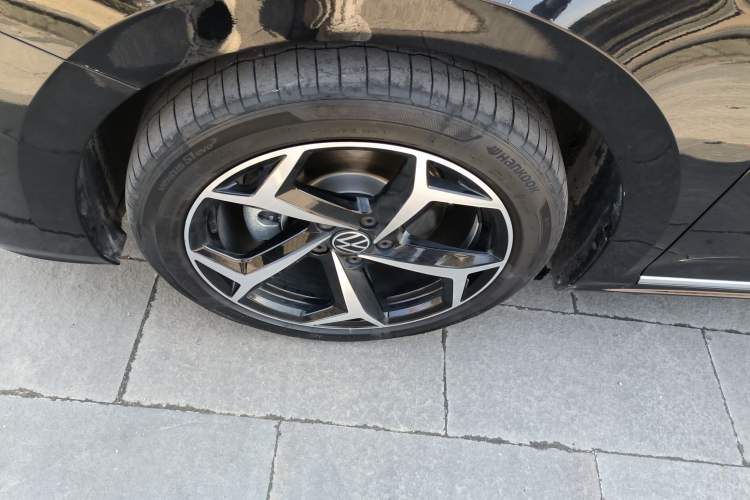 Used Volkswagen Passat 2025 Outstanding Model 380TSI Starry Dragon Edition
