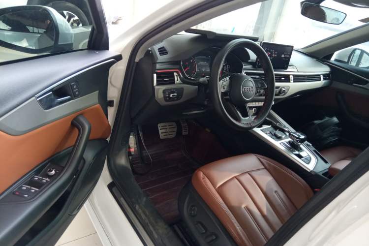 Used Audi A4L 2017 40 TFSI Ambition Edition