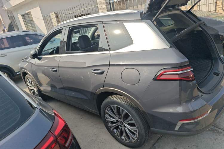 Used BYD Song Pro New Energy 2019 DM 1.5T Four-Wheel Drive Performance Edition Deluxe Model
