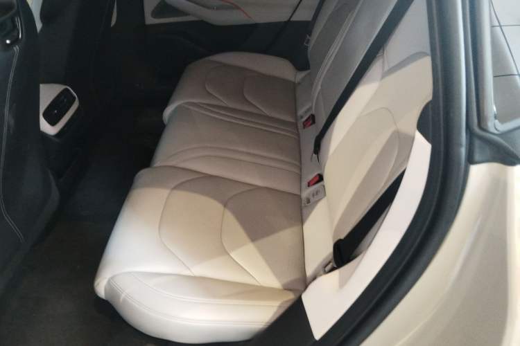 Used  SU7 2024 Four-Wheel Drive Ultra-Long Range Advanced Intelligent Driving Max Edition
