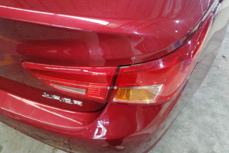 Used Buick Verano 2015 Sedan 20T Dual-Clutch Leading Model
